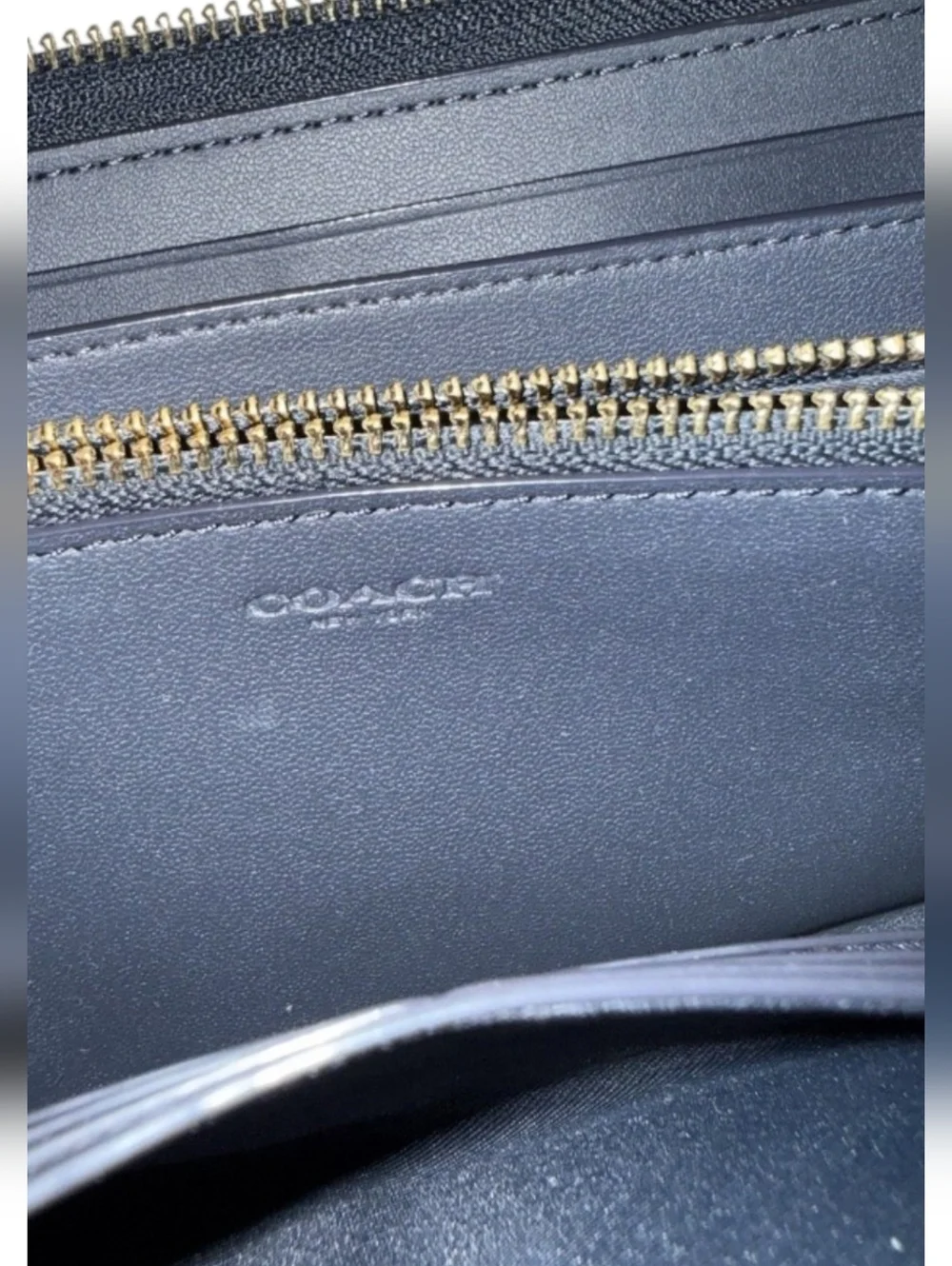 COACH Zip Around Wallet Midnight Bkue - Picture 4 of 5